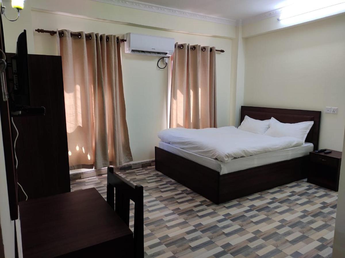 Pashupati View Hotel 加德满都 外观 照片